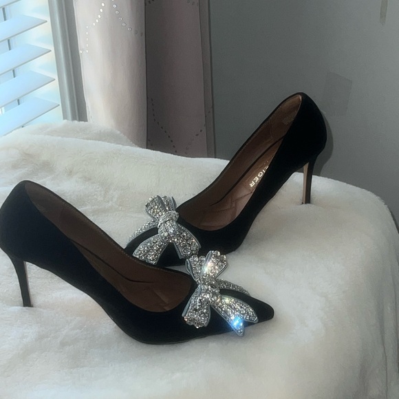 Kurt Geiger London Belgravia Bow Pumps Black - Picture 11 of 17